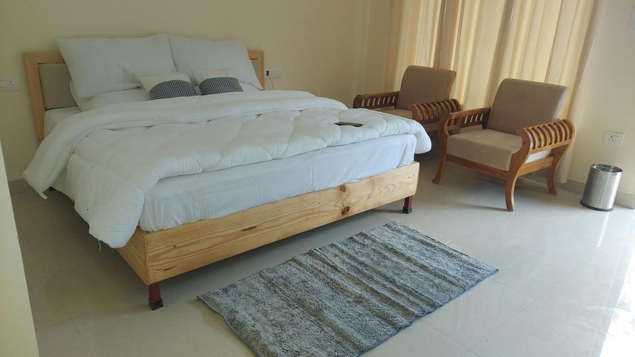Hotel Anandam Phata ภายนอก รูปภาพ